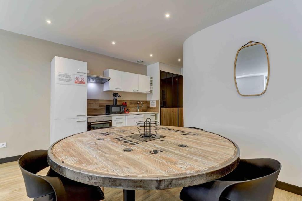 La Manufacture - Topdestination-Bourg - Centre Ville - Classe 3 Etoiles מראה חיצוני תמונה